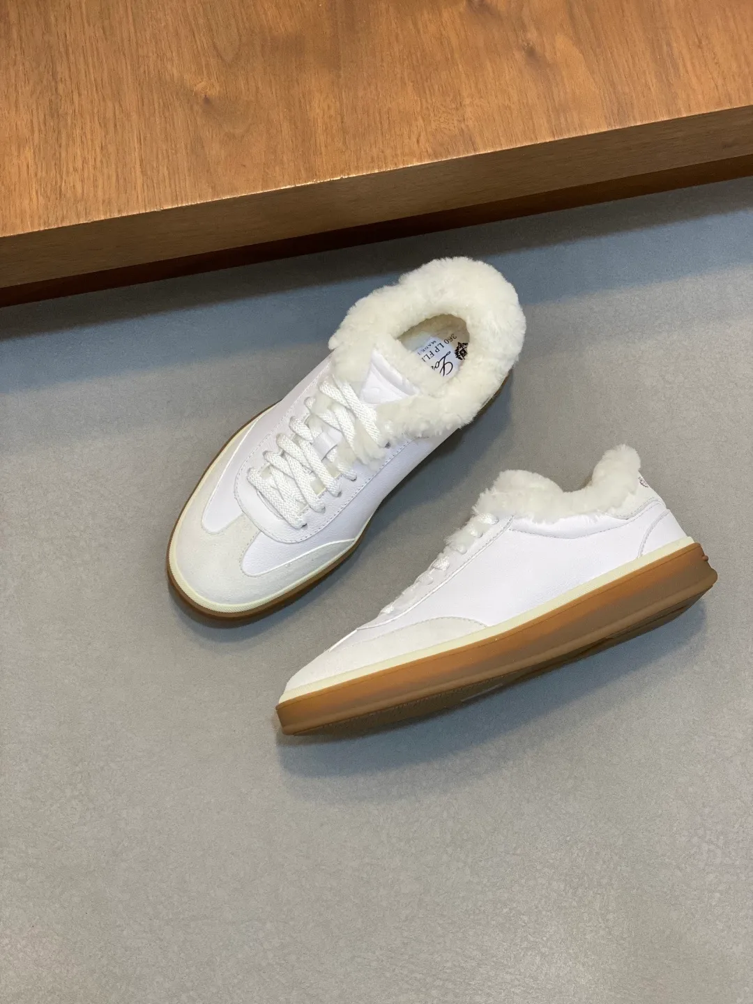 Men's men's shoes💰740 Loro Piana - Classic casual wool shoes, men's lace-up casual shoes and sneakers, high-quality lightweight and comfortable fabrics, suitable for outdoor leisure, the color scheme is young and energetic, great with sportswear or casual suits! Code number: 39-44 (45, 46, can be customized)